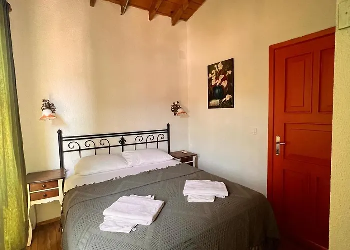 Tas Bahce Ferienhaus *